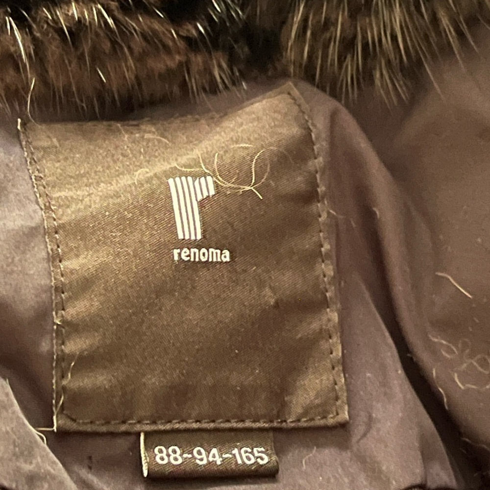 Renoma French Designer Down Filled Puffer Coat with Fur Trim - Picture 10 of 10